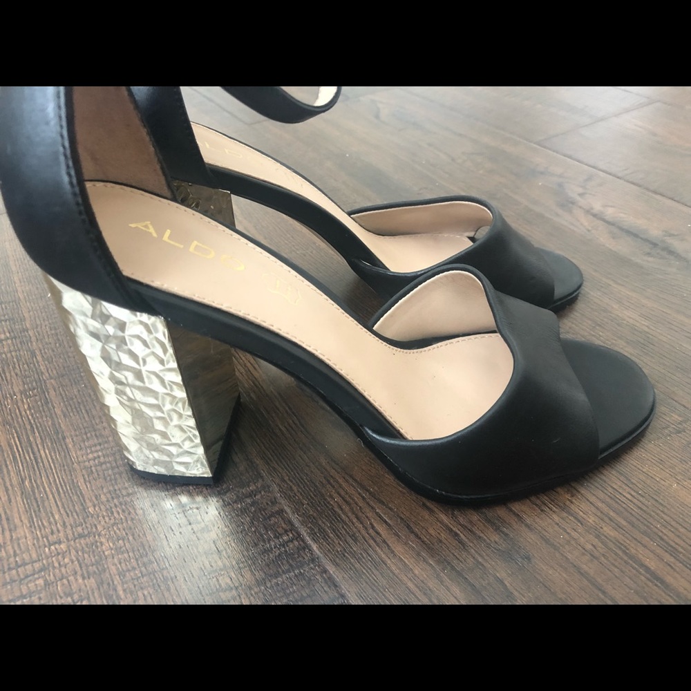 ⚠️ SALE ⚠️  Aldo Sandals NWT